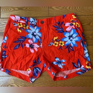 Old Navy Linen Everyday Short, Red Floral, Size 6